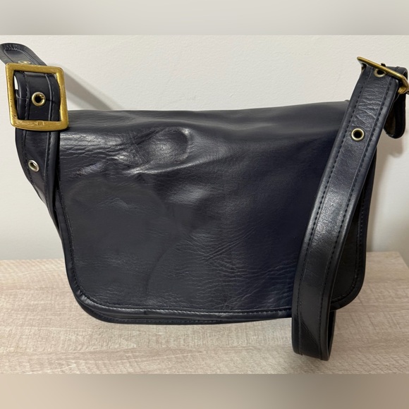 Vintage Coach Dark Blue Leather Shoulder Bag – Excellent Condition - Picture 2 of 8